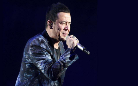杨坤抖阴直播diss惊雷 称其无旋律无歌词恶心