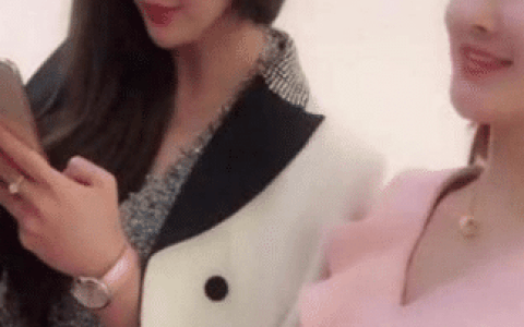 抖阴“最美母女”长啥样？分不清楚哪个是妈妈