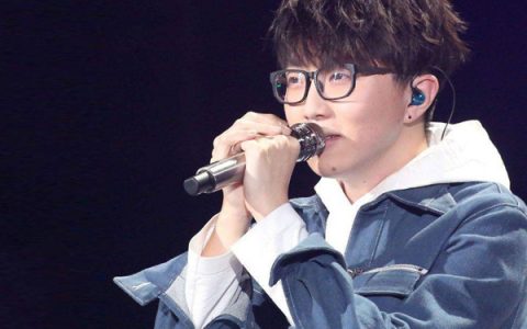抖阴像我这样碌碌无为的人是什么歌，像我这样的人歌曲介绍