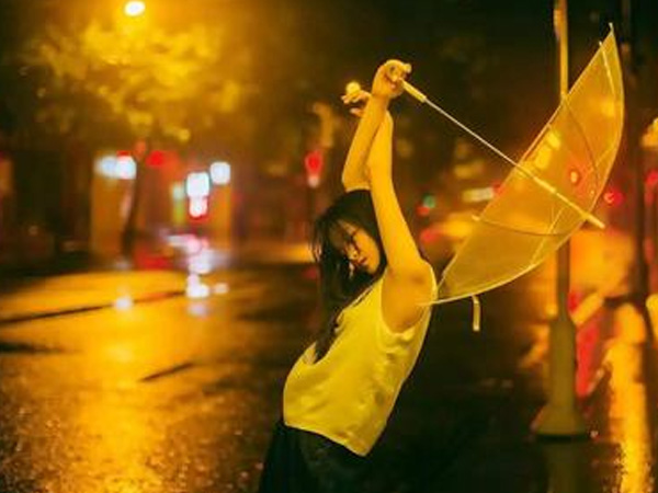 抖阴雨中痛痛痛雨中泪泪泪是什么歌,雨中泪歌词介绍图 抖阴雨中痛痛痛雨中泪泪泪是什么歌,雨中泪歌词介绍图