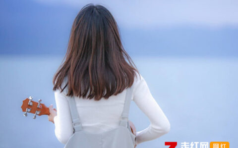 抖阴雨水冲刷着大地穿梭时光隧道里是什么歌，还是要分开歌曲介绍
