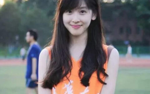 奶茶妹妹家里有钱吗，奶茶妹妹身世起底竟是富二代