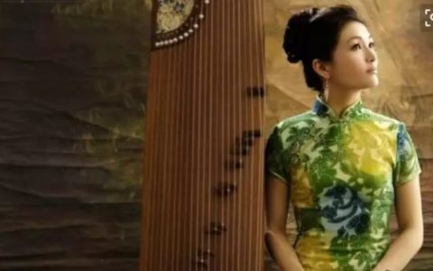抖阴红红的美人脸淡淡柳眉愁是什么歌，美人吟歌词介绍