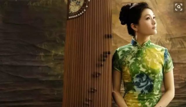 抖阴红红的美人脸淡淡柳眉愁是什么歌，美人吟歌词介绍图