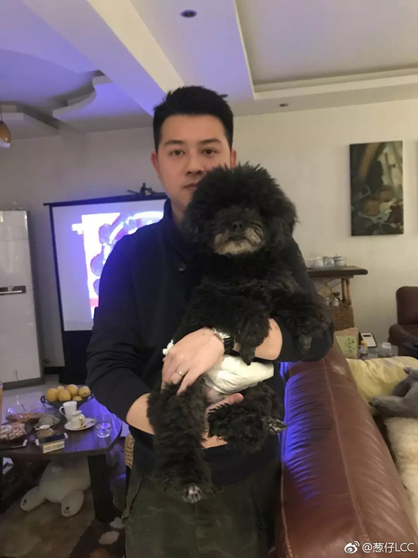 曾经的网红国民校草李冲聪，现在也发福了，真是一胖毁所有！图2