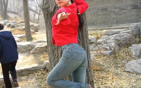 芙蓉姐姐图片，芙蓉姐姐早期图片和现在图片对比变化大