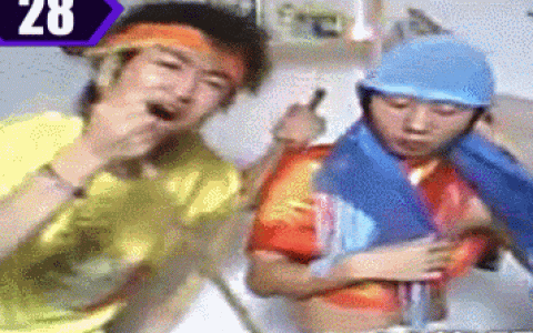 当年的初代网红羌族双煞，现在两人却天差地别