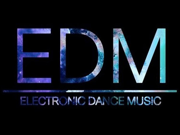 抖阴EGM是什么歌，EDM是什么意思，到底是EGM还是EDM