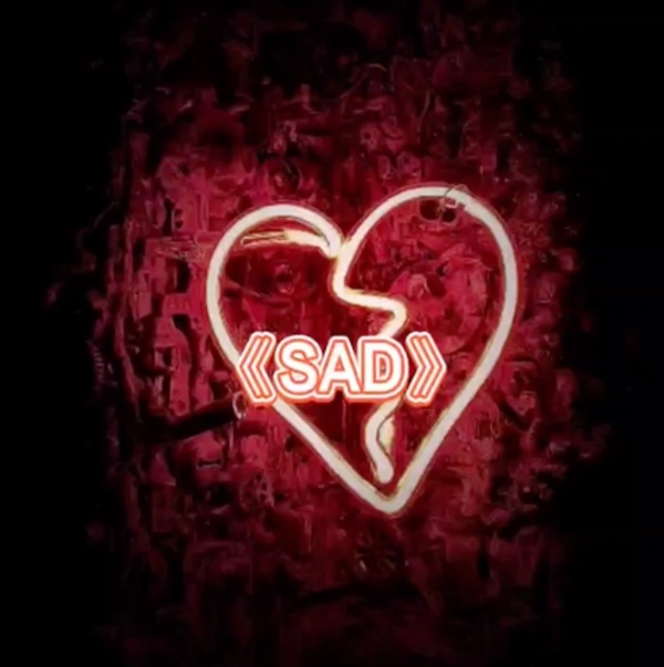桌上的啤酒我放着没动是什么歌曲歌词？ 姜云升SAD原唱歌词
