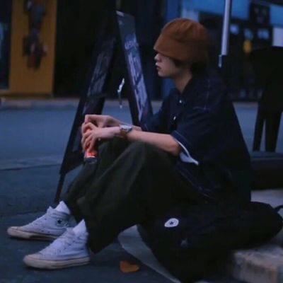 不露脸的个性男头大全(很温柔的也很个性的不露脸的男头大全)