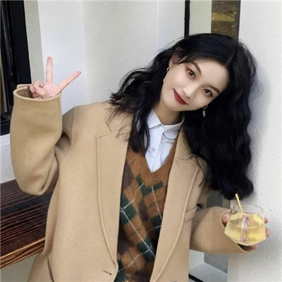 最新版火爆全网的女头(风格简单气质高级的女头)