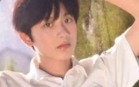 超级清秀耐看的男头(痞帅的男头很精致又很耐看)