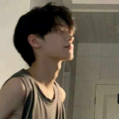 美好的生命应该充满期待惊喜和感激(男生头像真人阳光帅气高清)