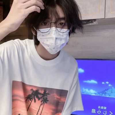 别浪费时间在不值一提的事情上(很干净的又很帅气的男生魅力头像)图9