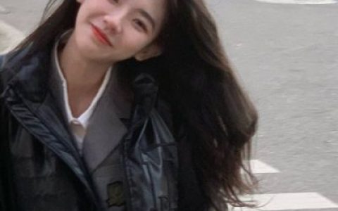 我会带着花与温柔奔向你(ins风甜妹很好看的精致的女头)