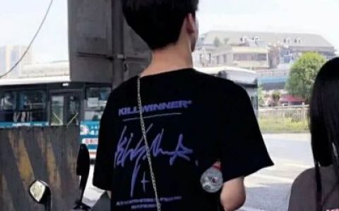 幼稚的话少说免得太可爱(好看的抖阴情侣头像一左一右)