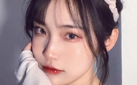 我从来不相信一个人会忙到连信息都没空回(很优质的也很好看的美女抖阴头像)