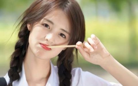 被期待是件开心的事情我得继续努力(女生头像真人可爱仙女正脸)