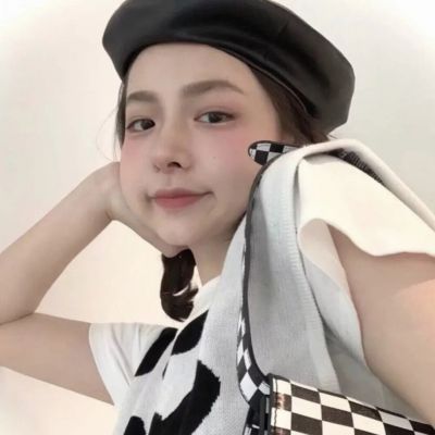 风华正茂的年纪还是好好爱自己(很有个性的时尚女生头像最新)图4 风华正茂的年纪还是好好爱自己(很有个性的时尚女生头像最新)图4