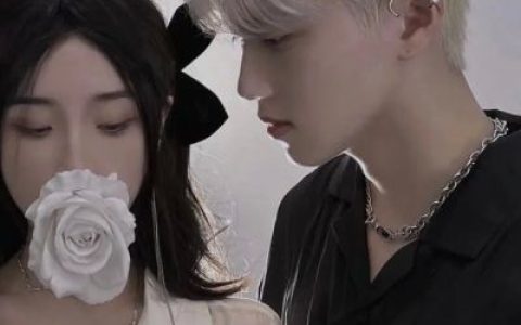 个性不张扬的恩爱情头(好看的双人甜蜜的情头大全)