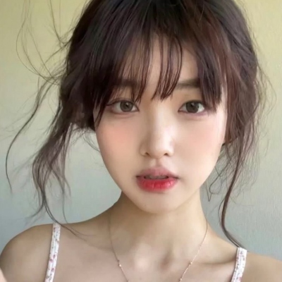 一个人散步和日落单独约会(女生头像高级质感干净又超级的好看)