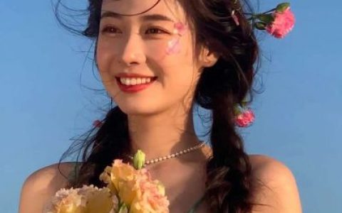 超级火的很热门的好看女头(抖阴网红好看的女生头像合集)