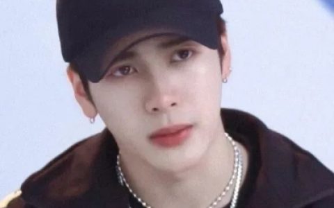 旧事重提是因为它从未得到妥善的解决(帅哥美女都爱的超级帅气的男头)