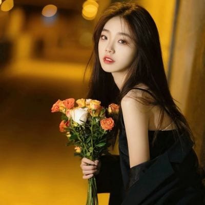 抱歉有点上头差点又要去找你了(全新很精致的美女魅力头像合集)