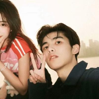 一男一女情头真人魅力(真人版情头左右一男一女露脸)图11