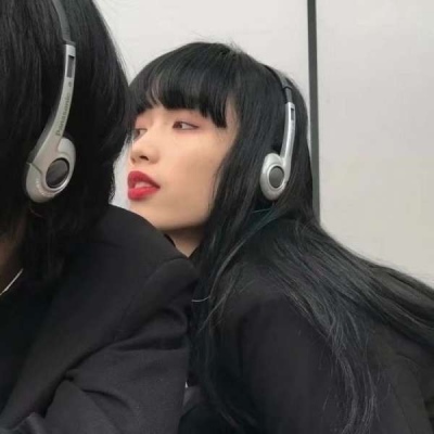感谢你一如既往的宠爱(甜蜜又搞怪的CP情侣头像)图1