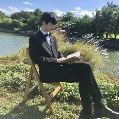 热门高级感的情头(小众不明显一人一张情头合集)图3
