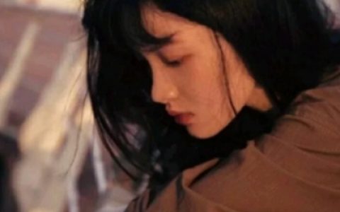 只有努力过完今天的人才会有明天(唯美幼态很好看的女生精致头像)
