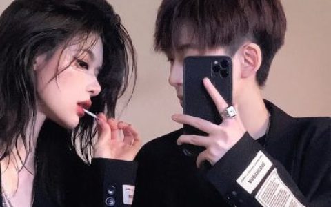 爱情很甜美又很幸福的精致情头(很幸福的好看的双人情侣头像合集)