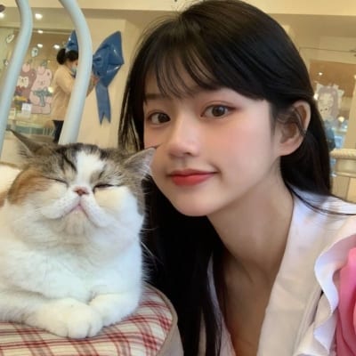 或许有一天你们可以明白我心里所想的吧(奇奇怪怪可可爱爱的女生头像大全)