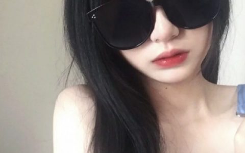 向海风许愿在山海相见(超级好看的让人羡慕的高颜值女头)