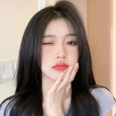 碎碎念念记得讲给有回应的人听(清纯又很有风情的美女头像)