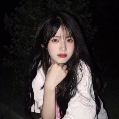 想念是比见面更深沉的爱意​​​​(一看就是渣女的酷酷真人头像)