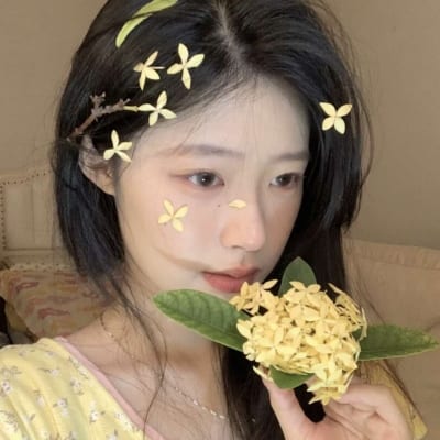 劝别人好像道理都懂到自己一样会哭(清纯又好看的小姐姐可爱女生头像)