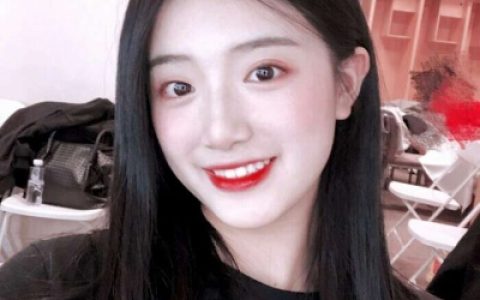 每天早上醒来记得笑一下(抖阴女生头像精致可爱)