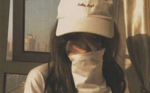 每一次想你都像是失恋(最好看的抖阴女头像伤感最新)