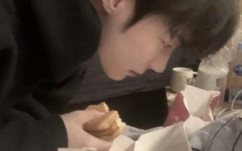 适当服软合理装傻永远清醒(男生霸气头像大全)