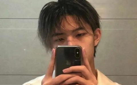 气场相合的两个人发自内心的互相吸引(ins风超拽帅气男生头像)