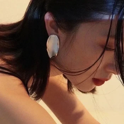 很酷拽的个性女头合集(很有个性的女头真人好看)图