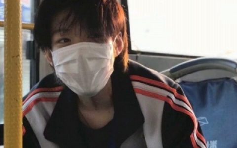 还没确定的事不要弄得人尽皆知(很清新淡雅的男生干净帅气头像)
