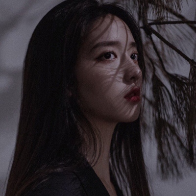 很酷拽的个性女头合集(很有个性的女头真人好看)图10