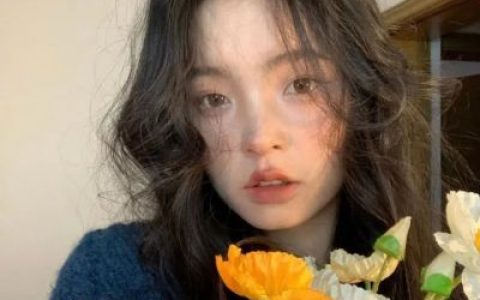 对的人会让你发光错的人会让你抓狂(很好看的女生高颜值的真人头像)