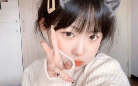 吃的开心就是零卡路里(清纯萌系的可爱女生头像)