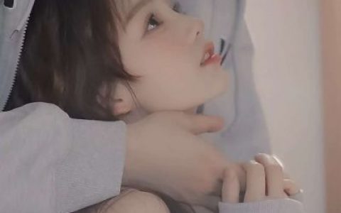 抽烟有害健康爱我延年益寿(情侣头像一男一女真人超级的好看)