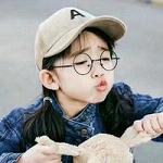 你喜欢吃糖吗(小孩头像超萌女孩高清完整版)