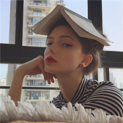 好看的欧美高级ins女头(欧美风女头ins高清又很冷艳)